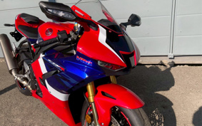 HONDA CBR1000RR-R FB SP 2020 SC82