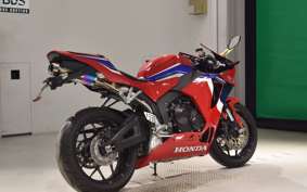 HONDA CBR600RR 2018 PC40