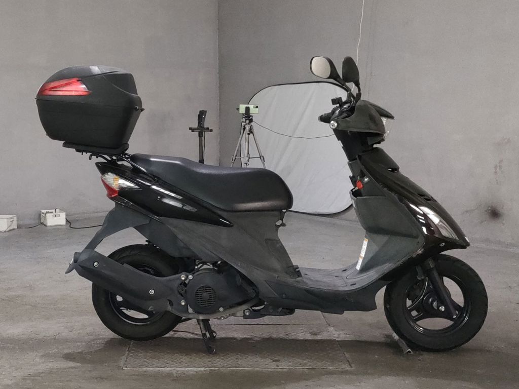 Фото Suzuki ADDRESS V125 с японского аукциона
