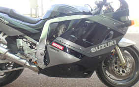 SUZUKI GSX-R1100 1990 GV73A