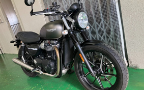 TRIUMPH  TRIUMPH  STREET  TWIN  2021 DAD74G