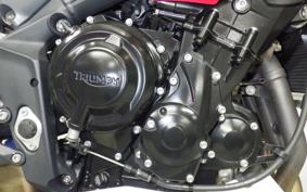 TRIUMPH STREET TRIPLE 85 2017