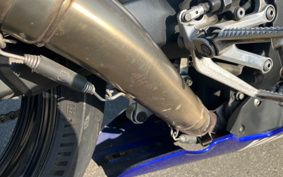YAMAHA YZF-R6 2003 RJ05