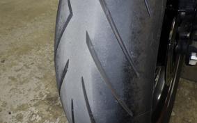 TRIUMPH STREET TRIPLE R 2021