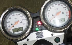 HONDA VTR 250 Gen. 2 MC33