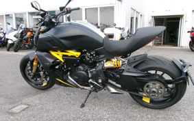 DUCATI DIAVEL 1260 2023 2G00