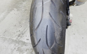 YAMAHA YZF-R1 2002