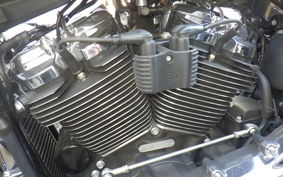 HARLEY FXBRS1870 2018