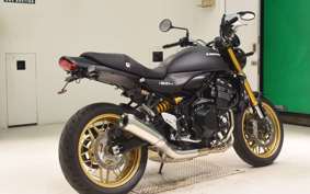 KAWASAKI Z900RS SE 2025 ZR900K