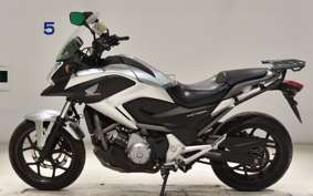 HONDA NC 700 X A 2013 RC63
