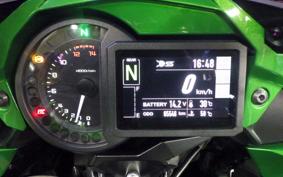 KAWASAKI NINJA H2 SX SE 2018 ZXT02A