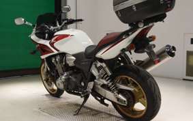 HONDA CB1300SB SUPER BOLDOR A 2005 SC54