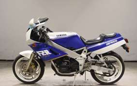 YAMAHA FZR400 1WG