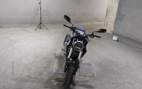 HONDA CB250R MC52