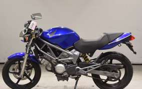 HONDA VTR 250 MC33