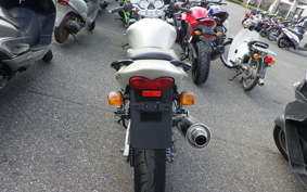KAWASAKI ZR 700 1999