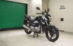 SUZUKI GSR250