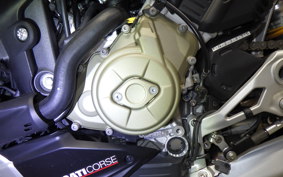 DUCATI STREETFIGHTER V4 SP 2022