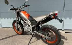 YAMAHA TORITSU CAR DG16J