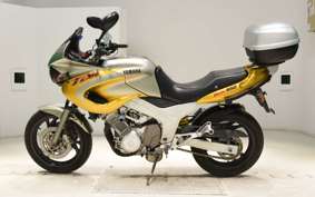 YAMAHA TDM850 2000