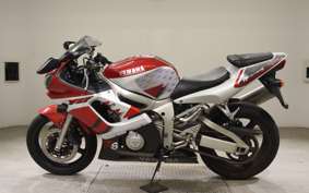 YAMAHA YZF-R6 1999 RJ031