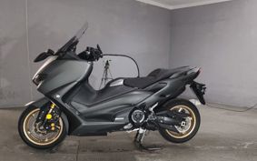 YAMAHA T-MAX 560 SJ19J