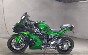 KAWASAKI NINJA H2 SX SE 2018 ZXT02A