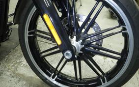 HARLEY FXBRS1870 2017