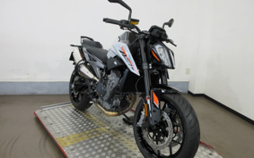 KTM 790 DUKE 2024 TU740