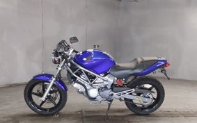 HONDA VTR 250 MC33
