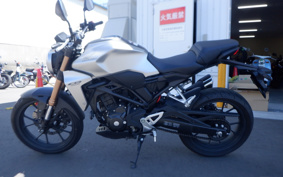 HONDA CB250R MC52