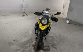 SUZUKI V-STROM 250 DS11A