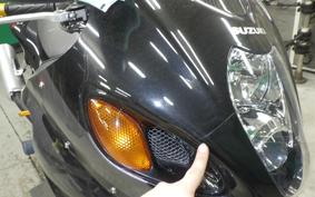 SUZUKI GSX-1300R HAYABUSA 2001