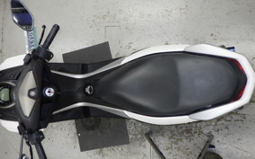 YAMAHA N-MAX SE86J