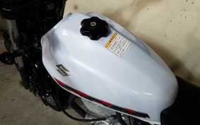SUZUKI GLASS TRACKER BIG BOY NJ4DA