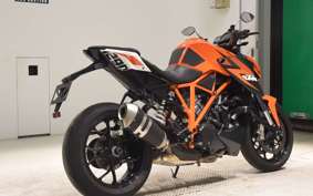 KTM 1290 SUPER DUKE R 2014