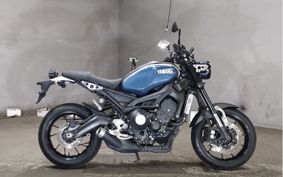 YAMAHA XSR900 RN46J