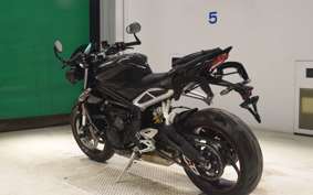 TRIUMPH STREET TRIPLE RS 2018