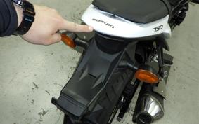 SUZUKI GSR750 A 2013 GR7NA