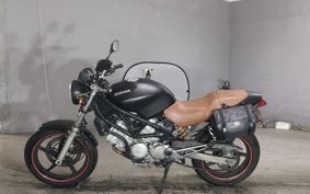 HONDA VTR 250 MC33