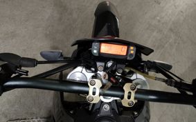 APRILIA SX 125 ..