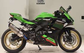 KAWASAKI ZX-25R 1984 ZX250E