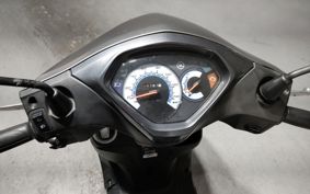 YAMAHA AXIS Z SEJ6J