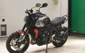 TRIUMPH TRIDENT 660 2023