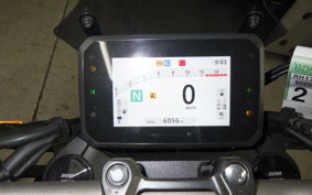 HONDA CB650R E-Clutch 2025 RH17