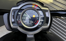 TRIUMPH  TRIUMPH  ROCKET 3 R 2022 YBG11J