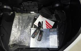 HONDA GL 1800 GOLD WING TOUR DCT SC79