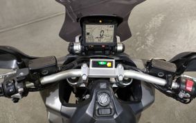 HONDA X-ADV 750 2019 RC95
