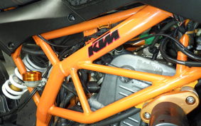 KTM 390 DUKE 2014