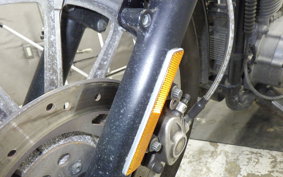 HARLEY XL883 2004